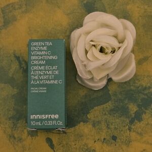 NWT InnIsFree Green Tea Enzyme Vitamin C Brightening Cream NWT